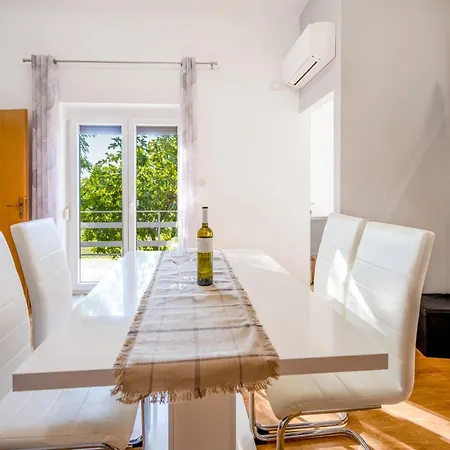 Apartment Niki